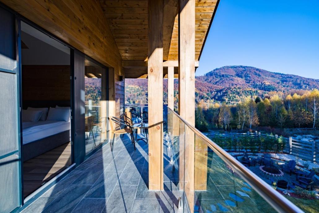 Maggie'S Ranch Hotell Rîşnov Exteriör bild